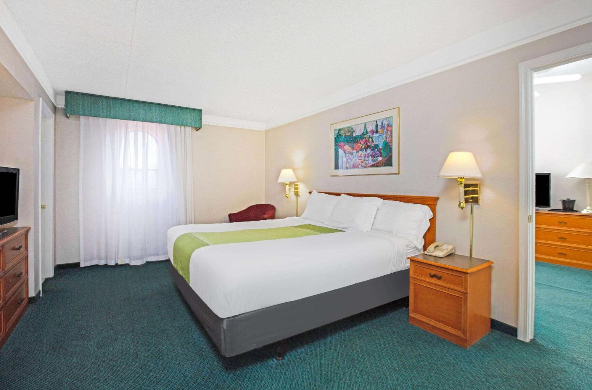 La Quinta Inn By Wyndham Рино Экстерьер фото