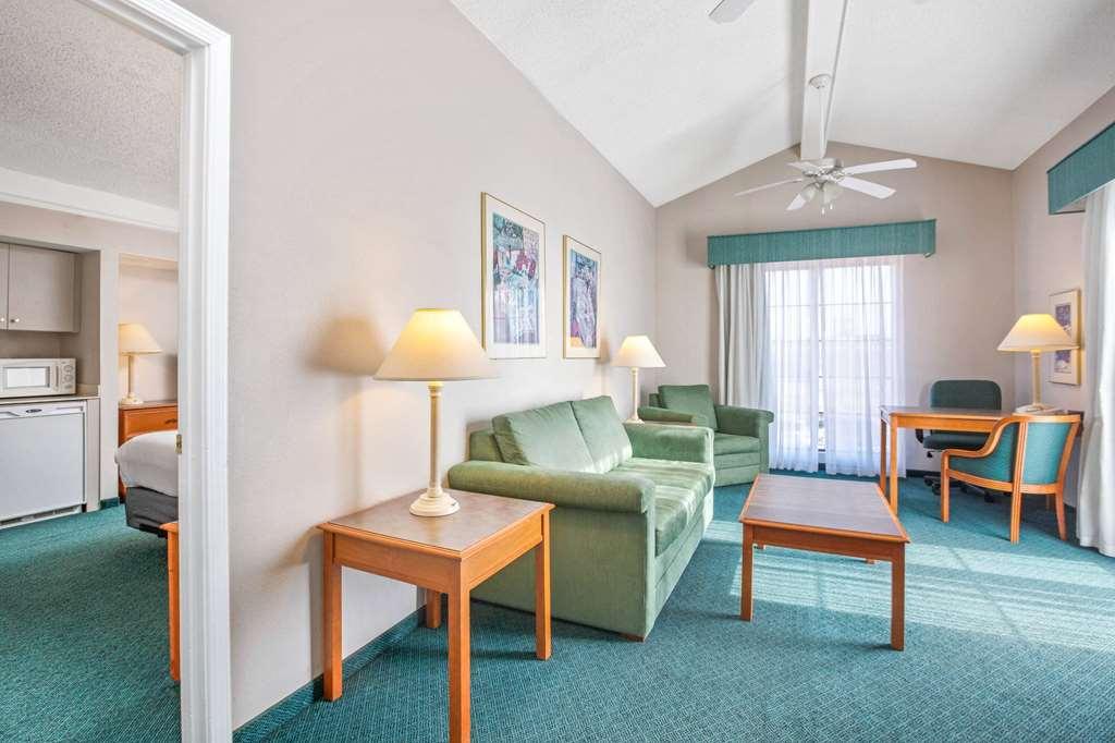 La Quinta Inn By Wyndham Рино Номер фото
